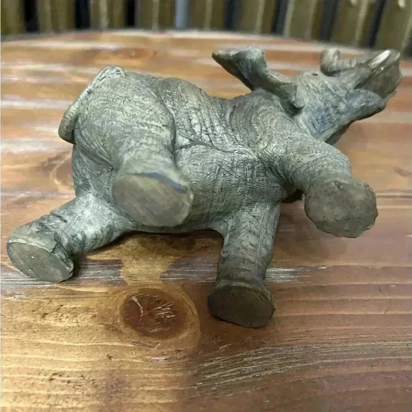 Realistic Gray Elephant Figure - Picture 8 of 9